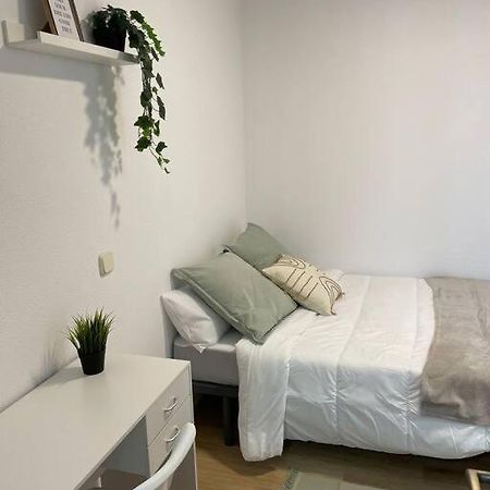 Juan Pantoja, Apartamento Para 2 En Metro Alvarado Мадрид Екстериор снимка