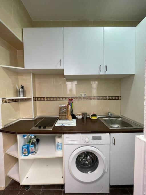 Juan Pantoja, Apartamento Para 2 En Metro Alvarado Мадрид Екстериор снимка