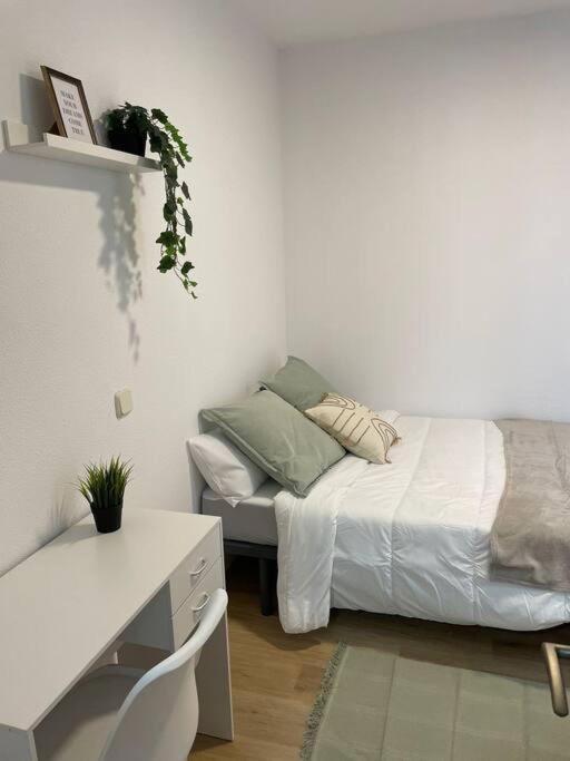 Juan Pantoja, Apartamento Para 2 En Metro Alvarado Мадрид Екстериор снимка